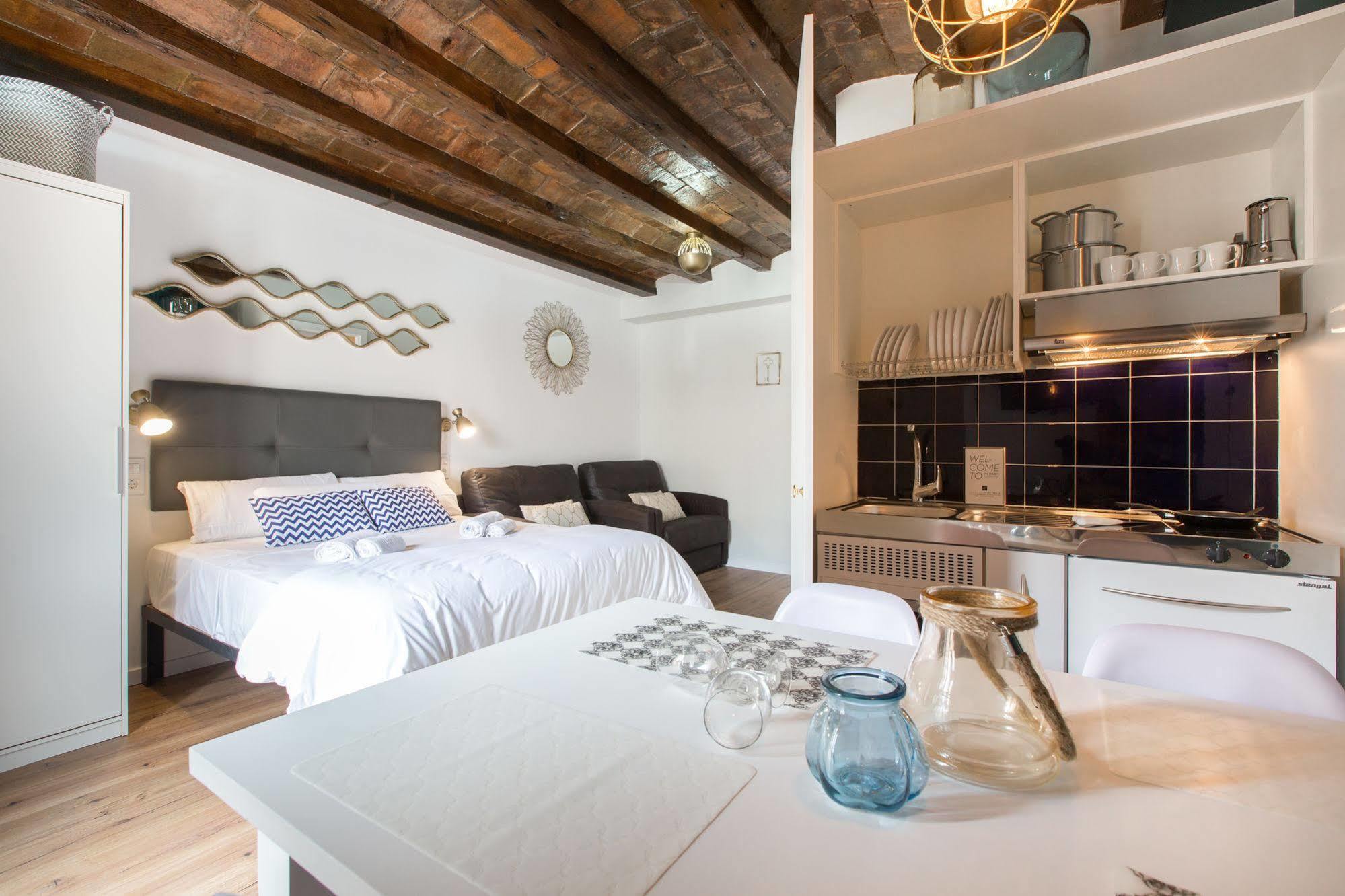 En Ferran By The Streets Hotel Barcelona Exterior foto